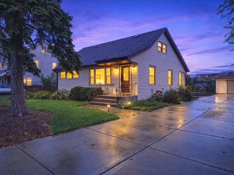 8937 Mcvicker Avenue Oak Lawn IL 60453