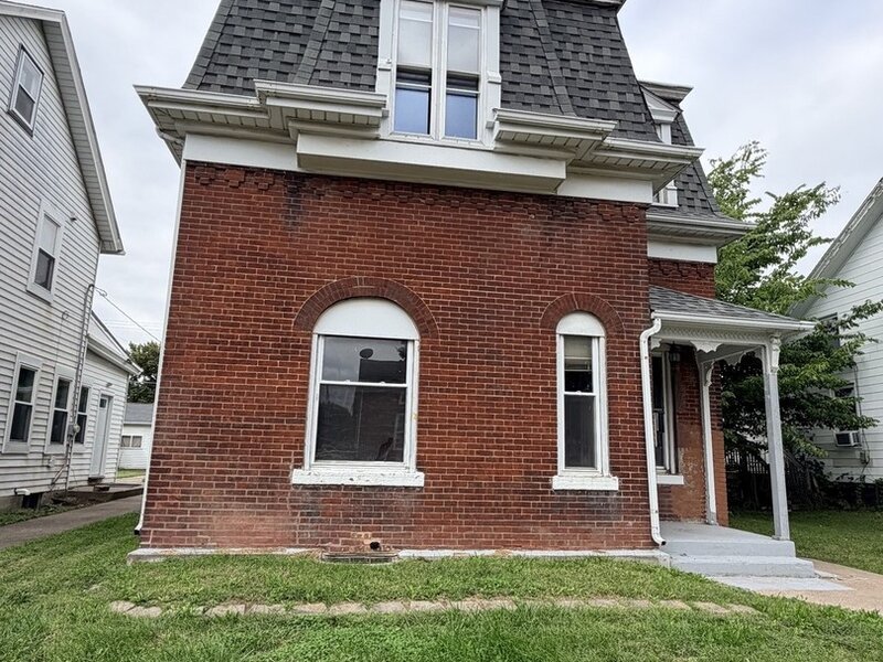 1522 W 13th Street Davenport IA 52804