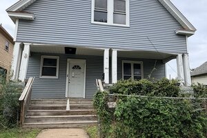 Photo of 1612 W 3rd Street Davenport IA 52802