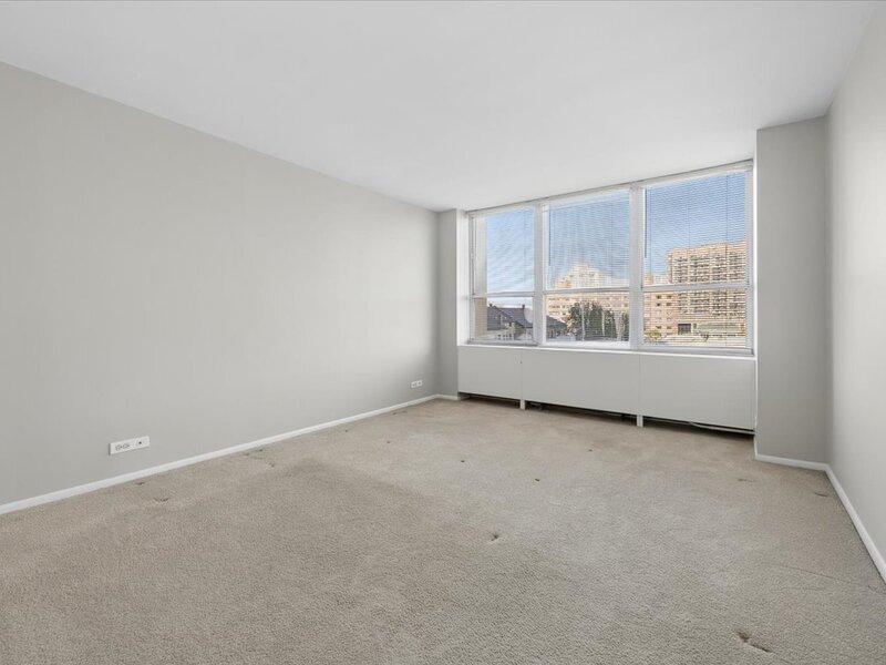 655 W Irving Park Road Chicago IL 60613