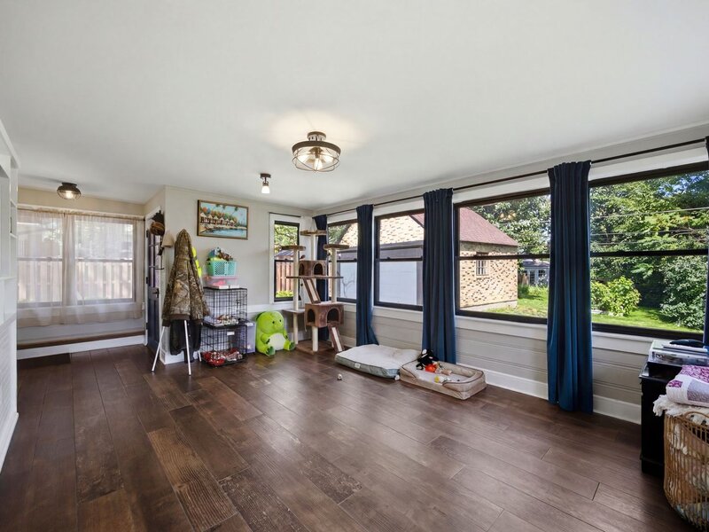 41 Hamilton Avenue Elgin IL 60123