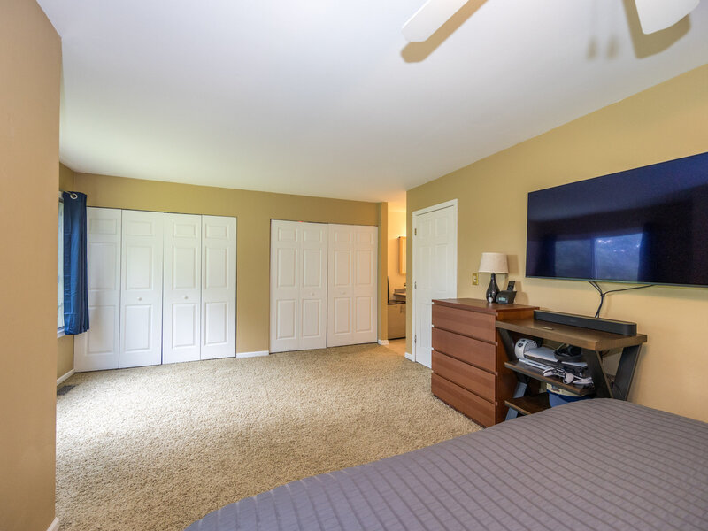 7615 Bristol Court Woodridge IL 60517
