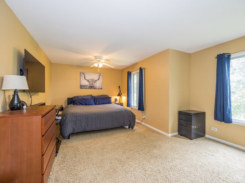 7615 Bristol Court Woodridge IL 60517