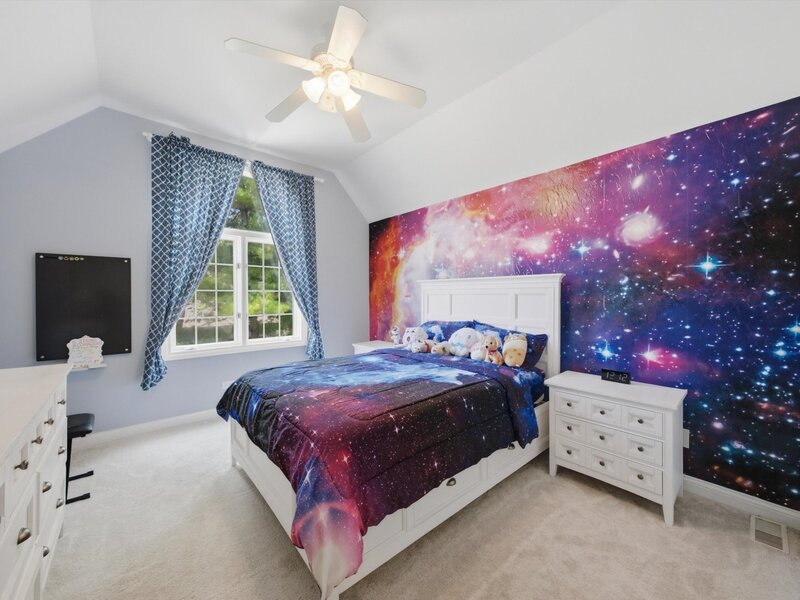 2523 Forest Court Lindenhurst IL 60046