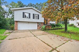 Photo of 609 Tilipi Lane Schaumburg IL 60193