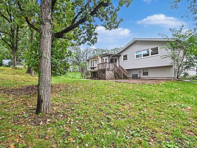609 Tilipi Lane Schaumburg IL 60193