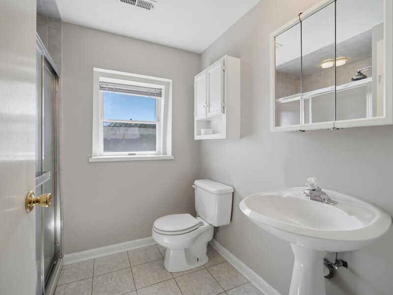 3831 N Octavia Avenue Chicago IL 60634