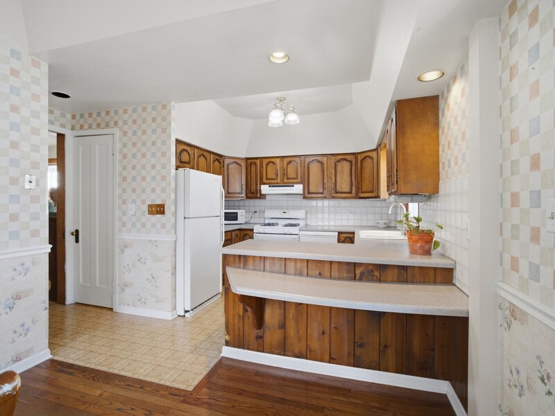 3831 N Octavia Avenue Chicago IL 60634