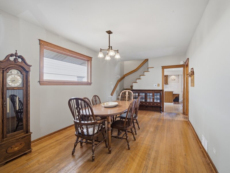 3831 N Octavia Avenue Chicago IL 60634