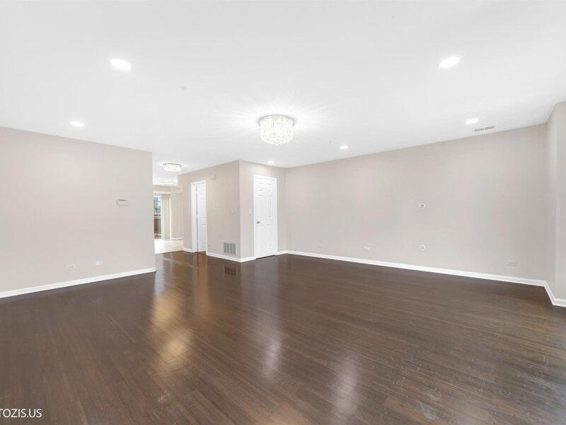 673 E Fountainview Drive Mundelein IL 60060
