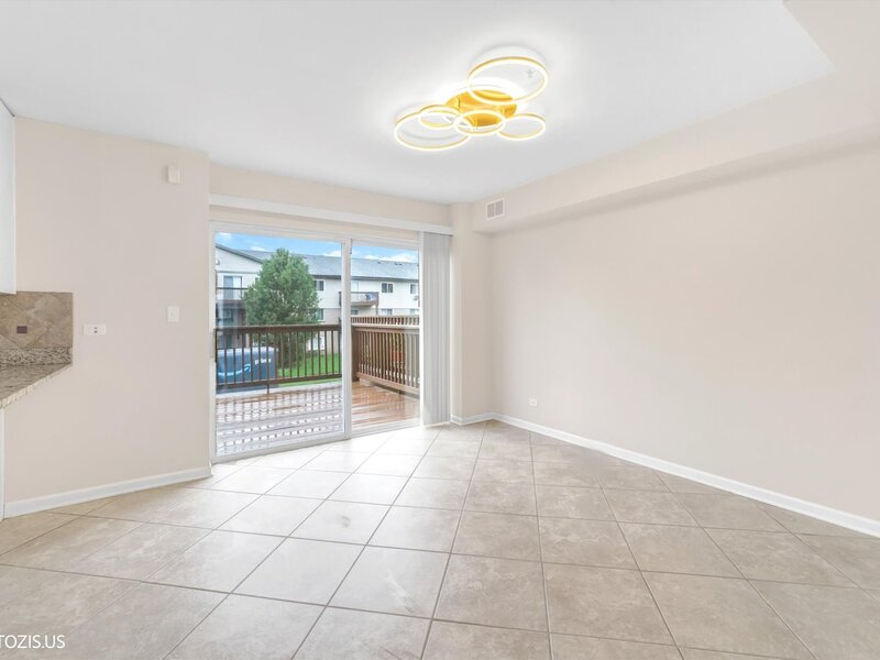 673 E Fountainview Drive Mundelein IL 60060