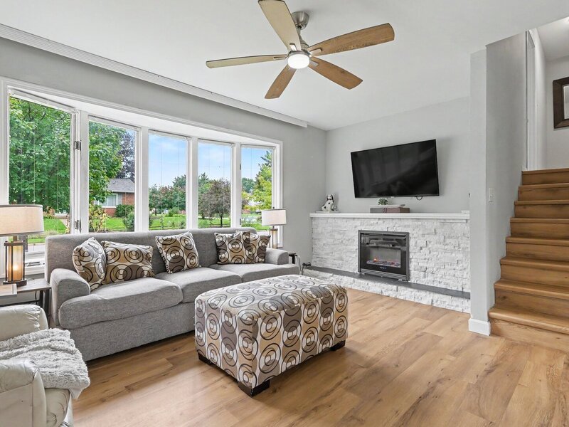 430 E Morse Avenue Bartlett IL 60103