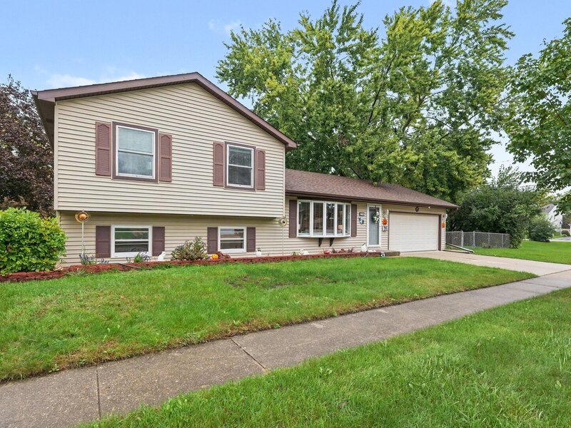 430 E Morse Avenue Bartlett IL 60103