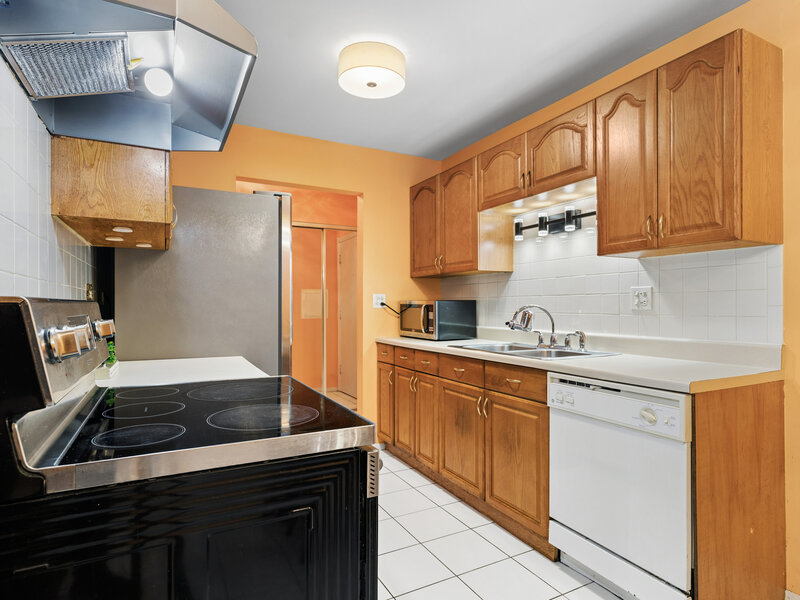 850 E Old Willow Road Prospect Heights IL 60070