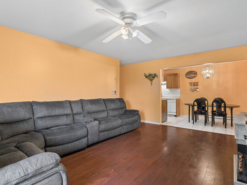 850 E Old Willow Road Prospect Heights IL 60070
