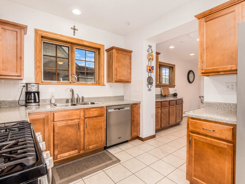 221 East Avenue Park Ridge IL 60068