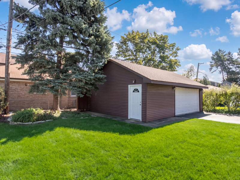 221 East Avenue Park Ridge IL 60068
