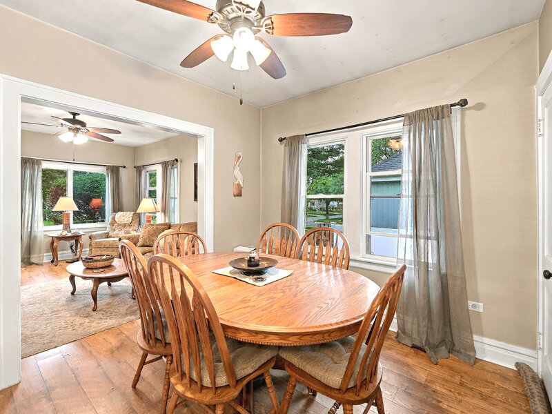 458 S Harvard Avenue Villa Park IL 60181