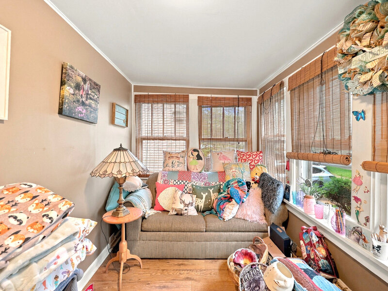 458 S Harvard Avenue Villa Park IL 60181