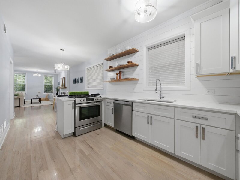 1457 W Fry Street Chicago IL 60642