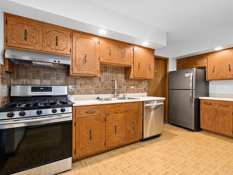 8316 Ashley Lane Tinley Park IL 60477