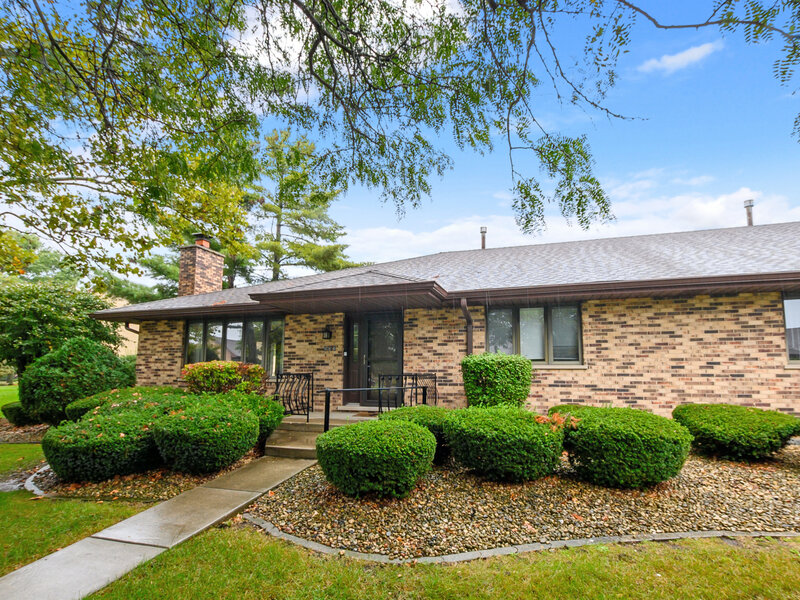 8316 Ashley Lane Tinley Park IL 60477