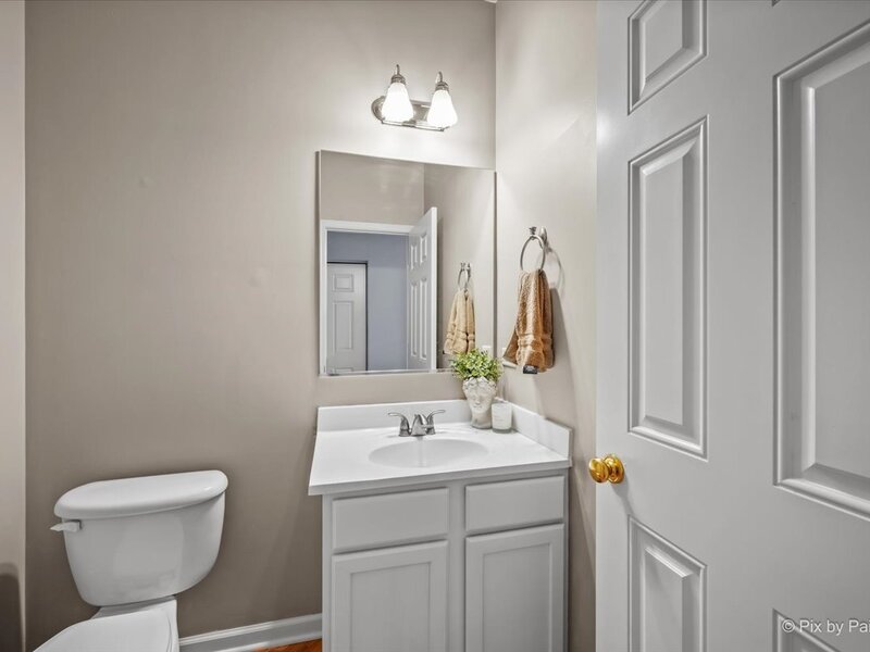 375 Wolcott Lane Batavia IL 60510
