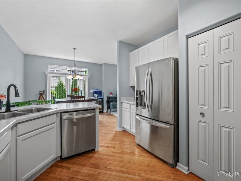375 Wolcott Lane Batavia IL 60510