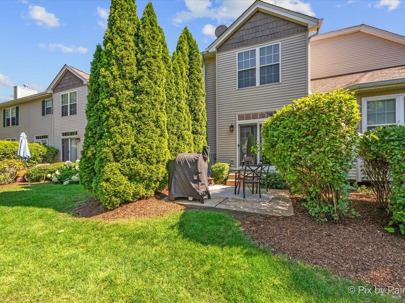 375 Wolcott Lane Batavia IL 60510