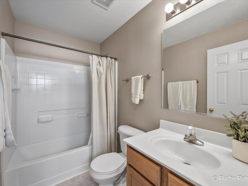 375 Wolcott Lane Batavia IL 60510