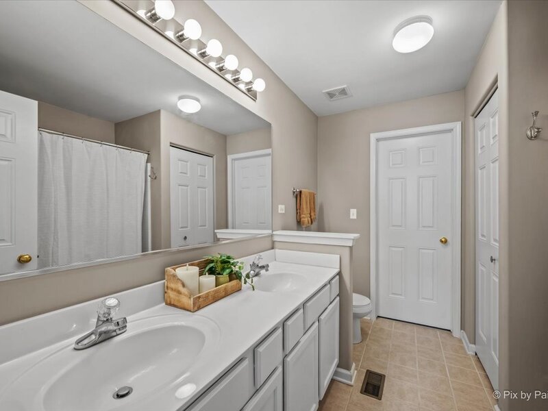 375 Wolcott Lane Batavia IL 60510