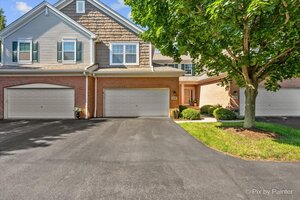 Photo of 375 Wolcott Lane Batavia IL 60510 Unit 375