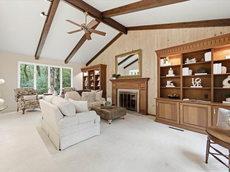 2 Grand Monde Drive Elburn IL 60119