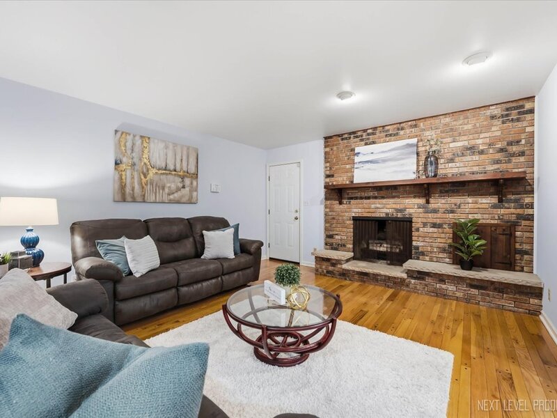2 Grand Monde Drive Elburn IL 60119