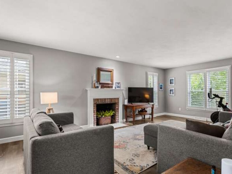 1703 Mayfair Road Champaign IL 61821