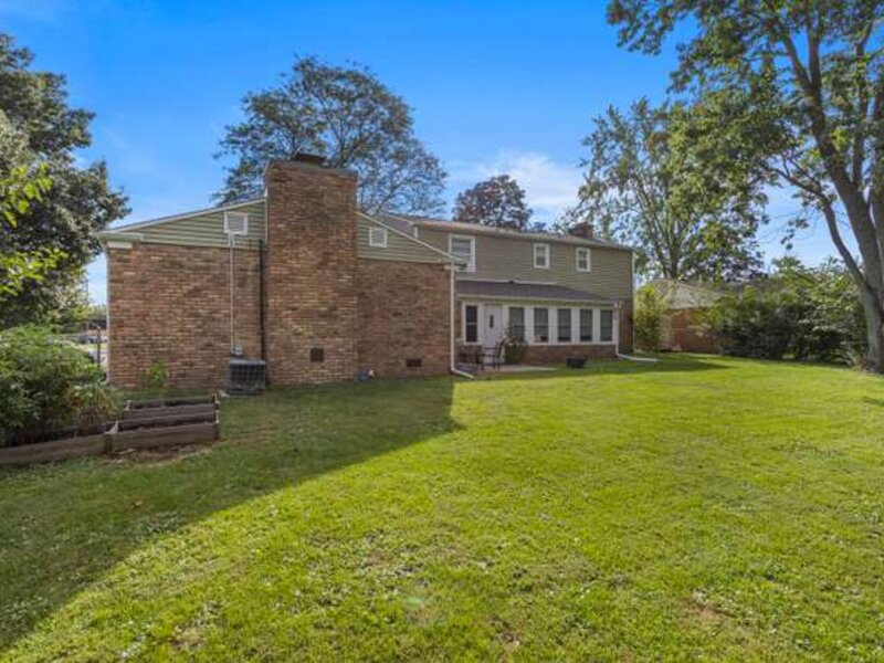 1703 Mayfair Road Champaign IL 61821