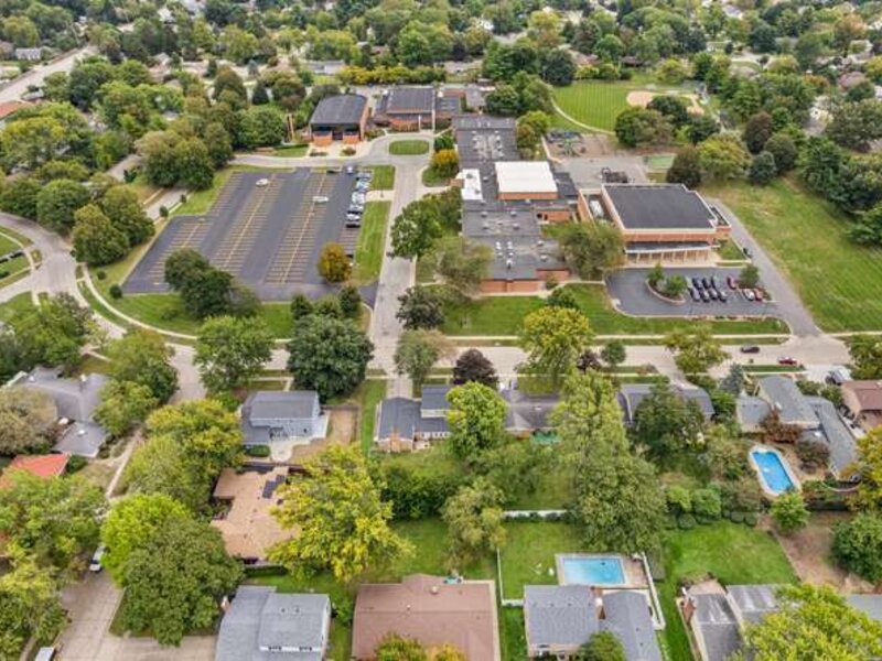 1703 Mayfair Road Champaign IL 61821