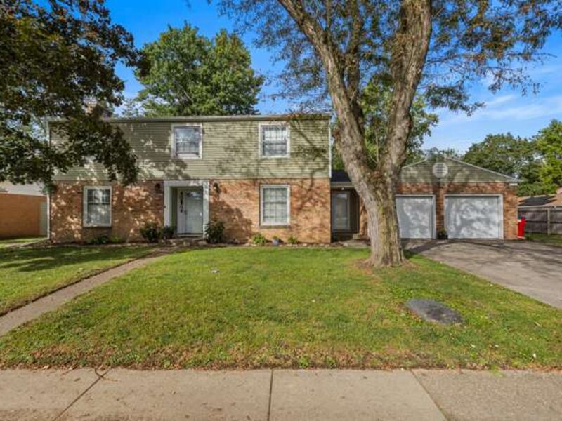 1703 Mayfair Road Champaign IL 61821