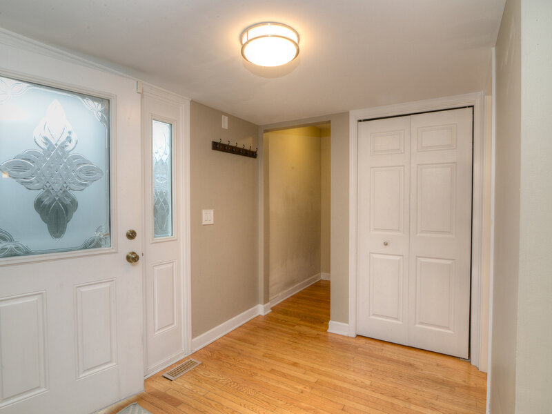 306 Colony Green Drive Bloomingdale IL 60108