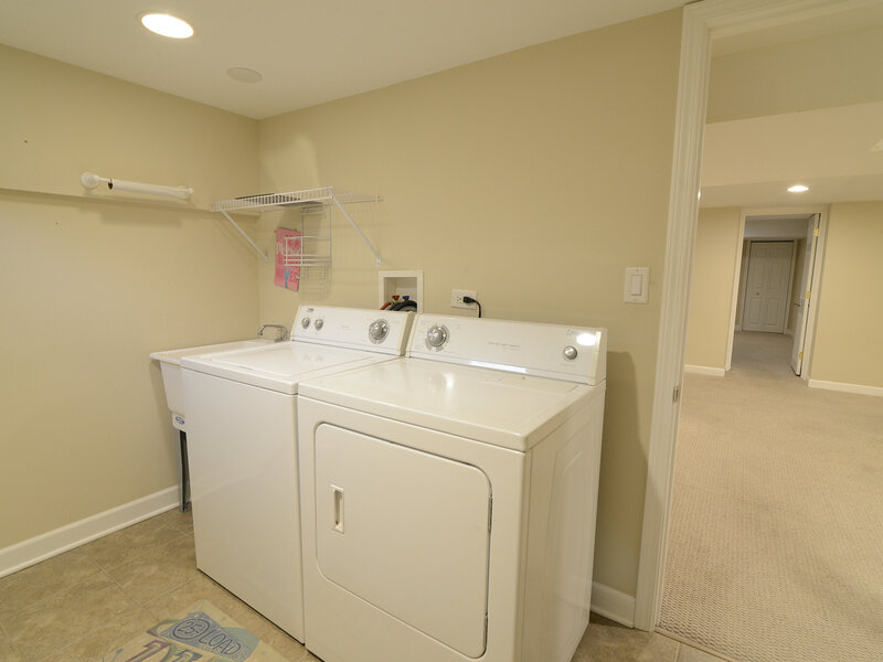 306 Colony Green Drive Bloomingdale IL 60108