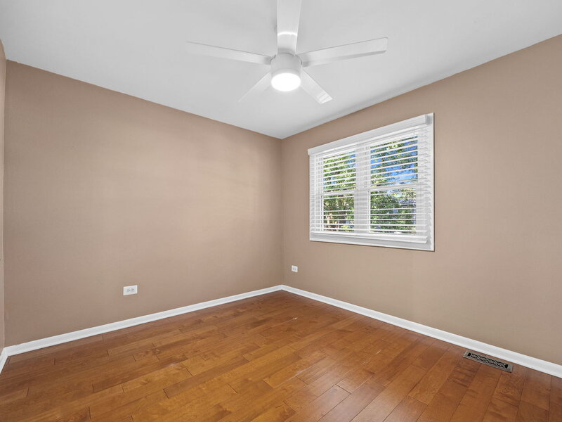 4431 Waubansie Lane Lisle IL 60532