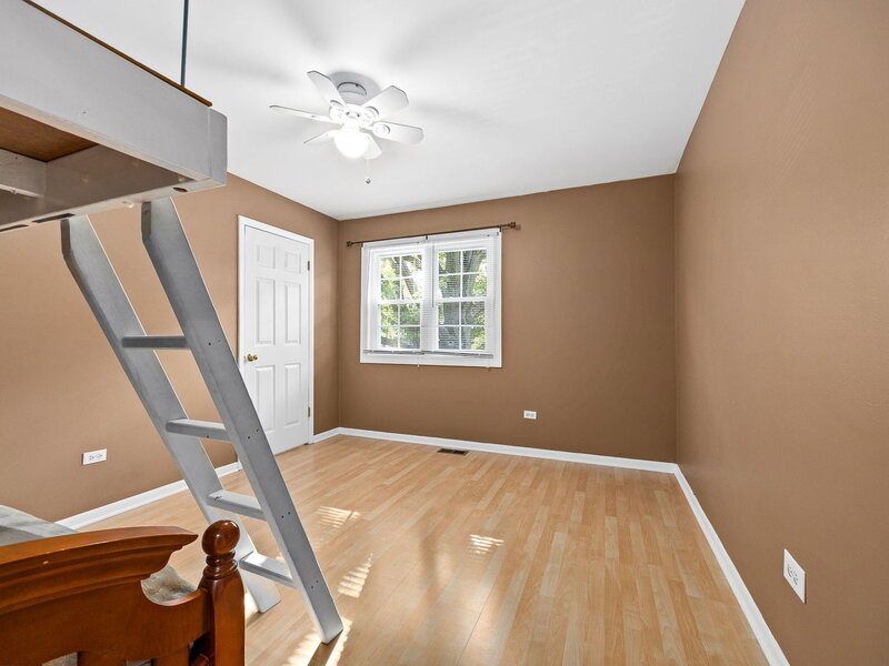 4431 Waubansie Lane Lisle IL 60532
