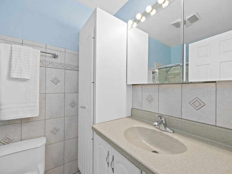 4431 Waubansie Lane Lisle IL 60532
