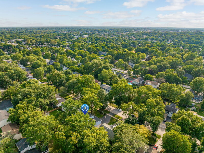 4431 Waubansie Lane Lisle IL 60532