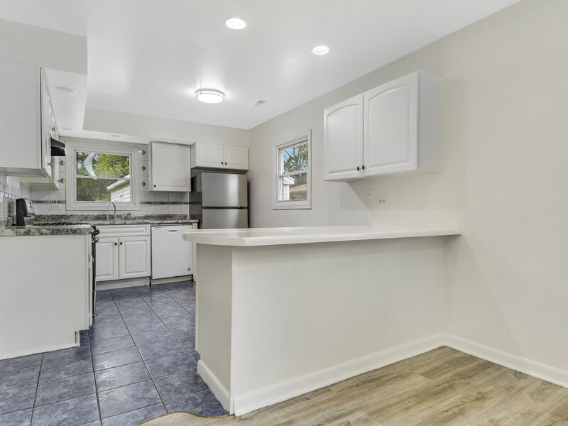 108 Shabbona Drive Park Forest IL 60466