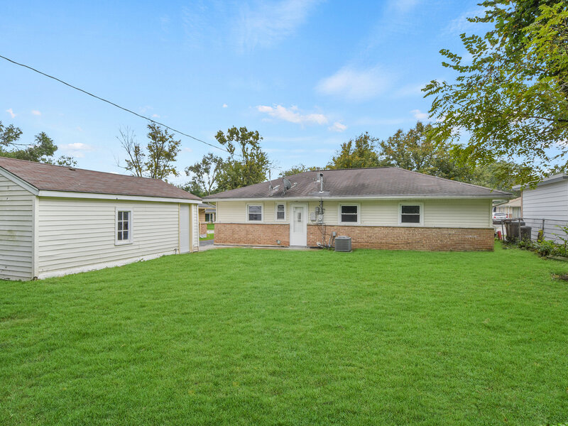 108 Shabbona Drive Park Forest IL 60466
