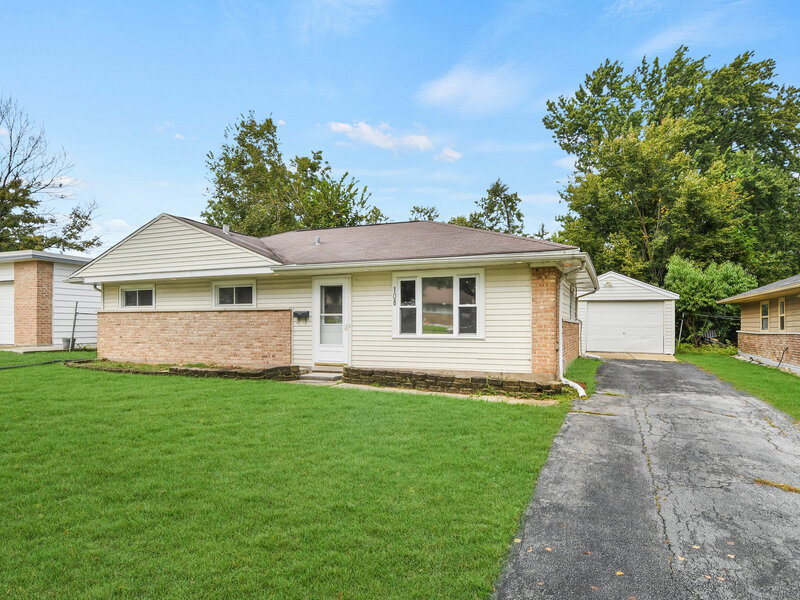 108 Shabbona Drive Park Forest IL 60466