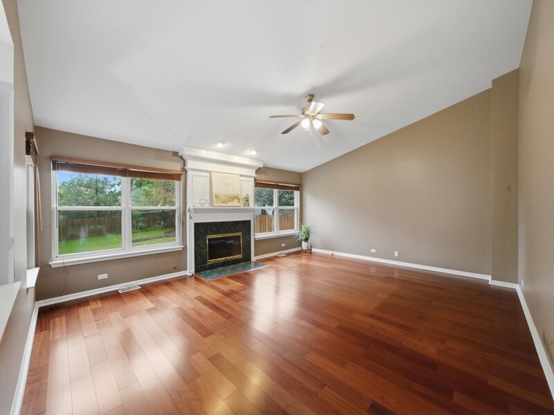 73 Fieldstone Drive Lake Villa IL 60046