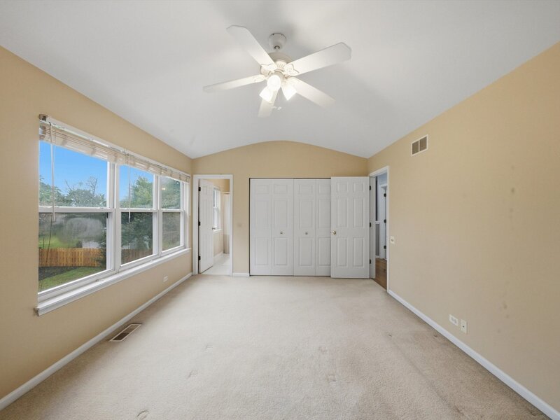 73 Fieldstone Drive Lake Villa IL 60046
