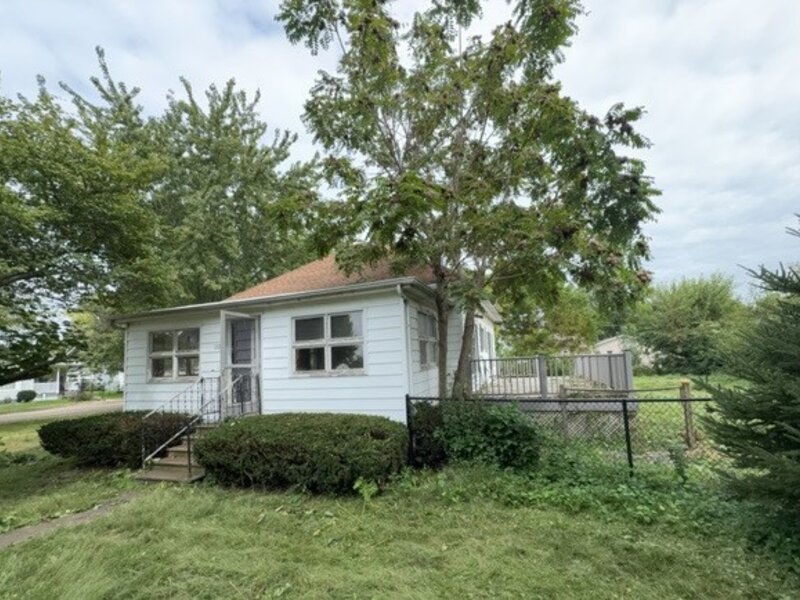 103 S Chicago Avenue Ladd IL 61329
